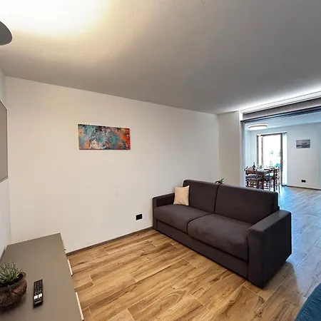 아파트 Casa Mariett - Larihome A92 그라베도나