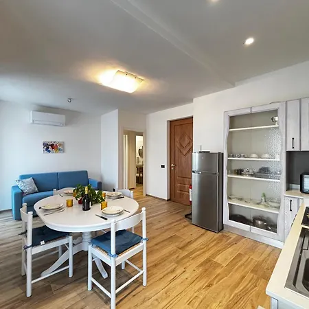 Casa Mariett - Larihome A92 아파트